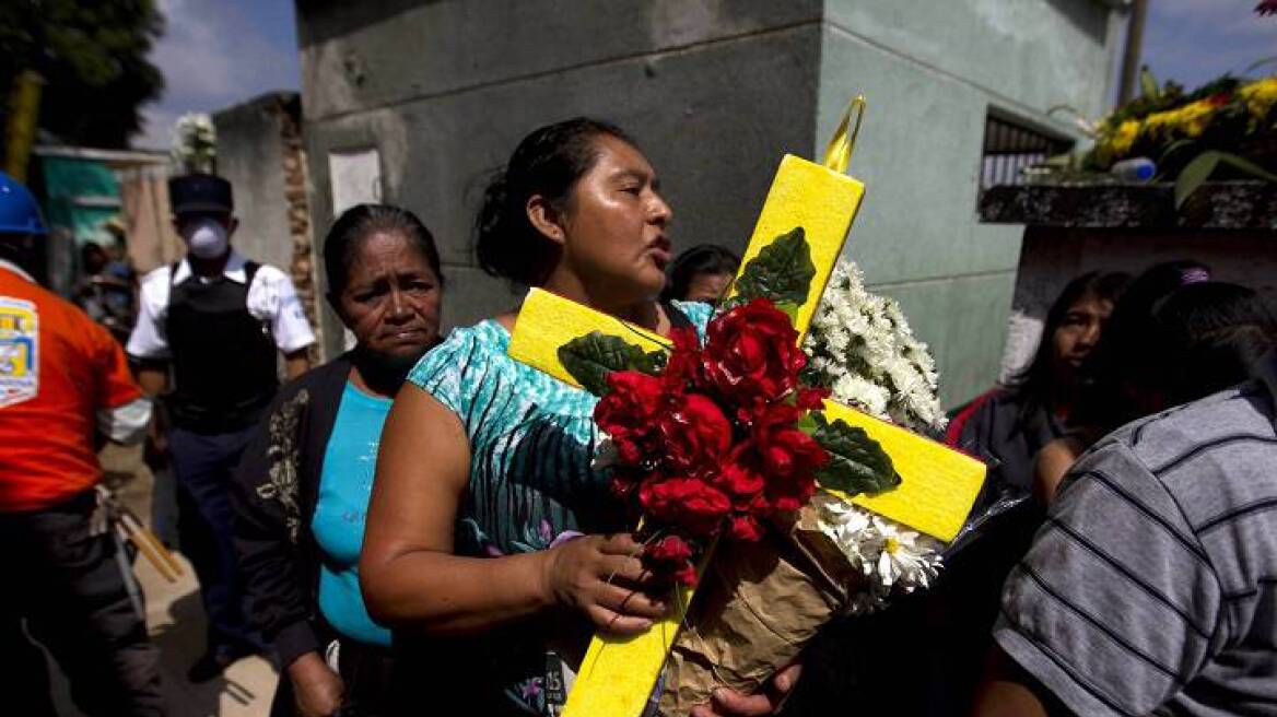 Γουατεμάλα: Στους 220 οι νεκροί από την κατολίσθηση - Πάνω από 300 αγνοούμενοι 